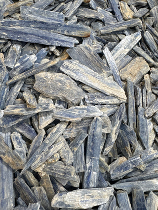 Loose Kyanite Blades - 16kg Box from Stonebridge Imports
