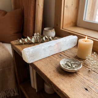 Selenite Logs #12 from Stonebridge Imports