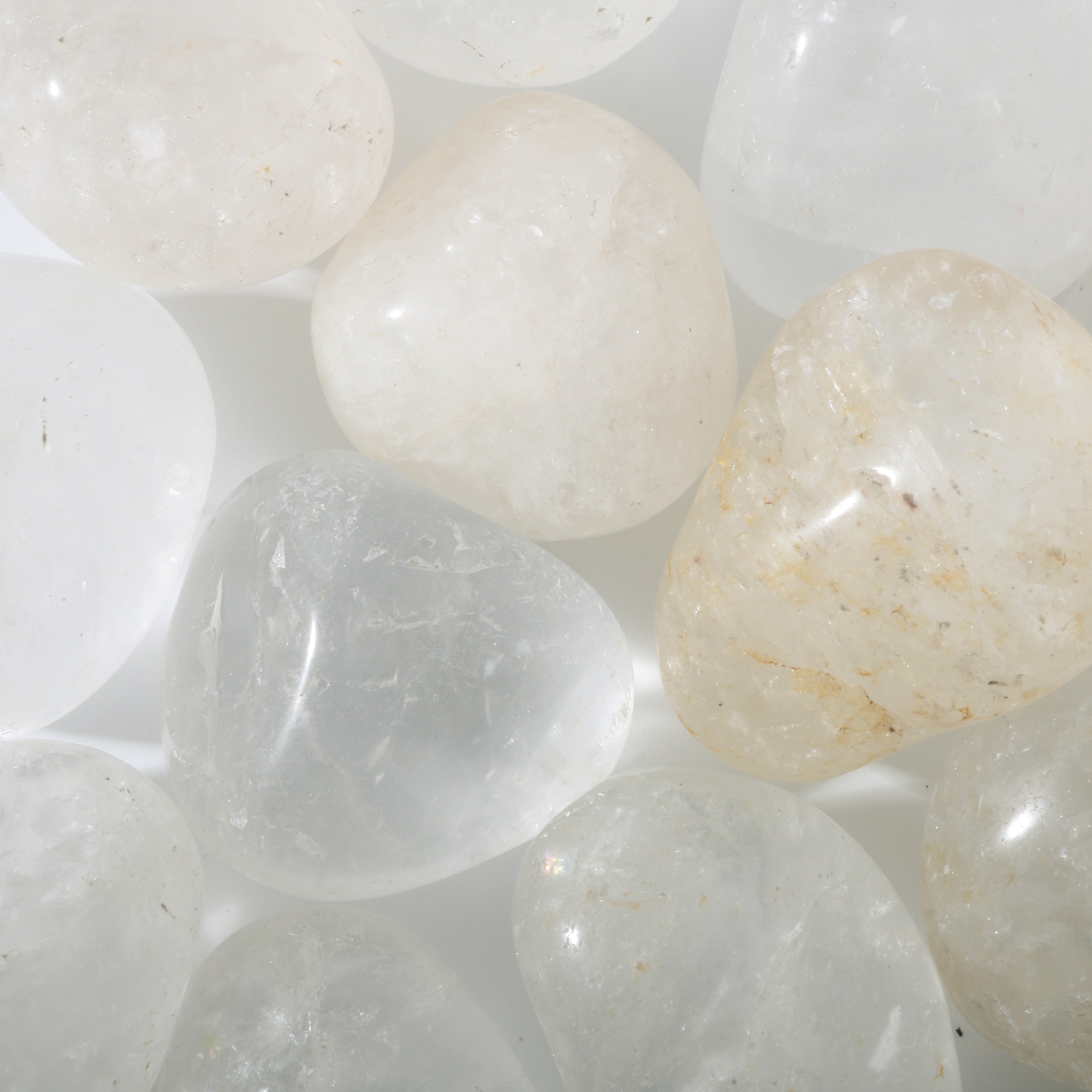 Clear Quartz B Tumbled – Stonebridge Imports