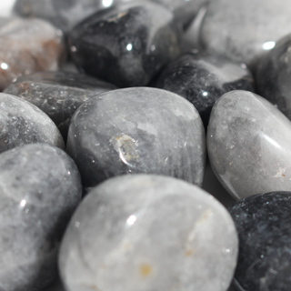 Gray Quartz Tumbled Stones from Stonebridge Imports